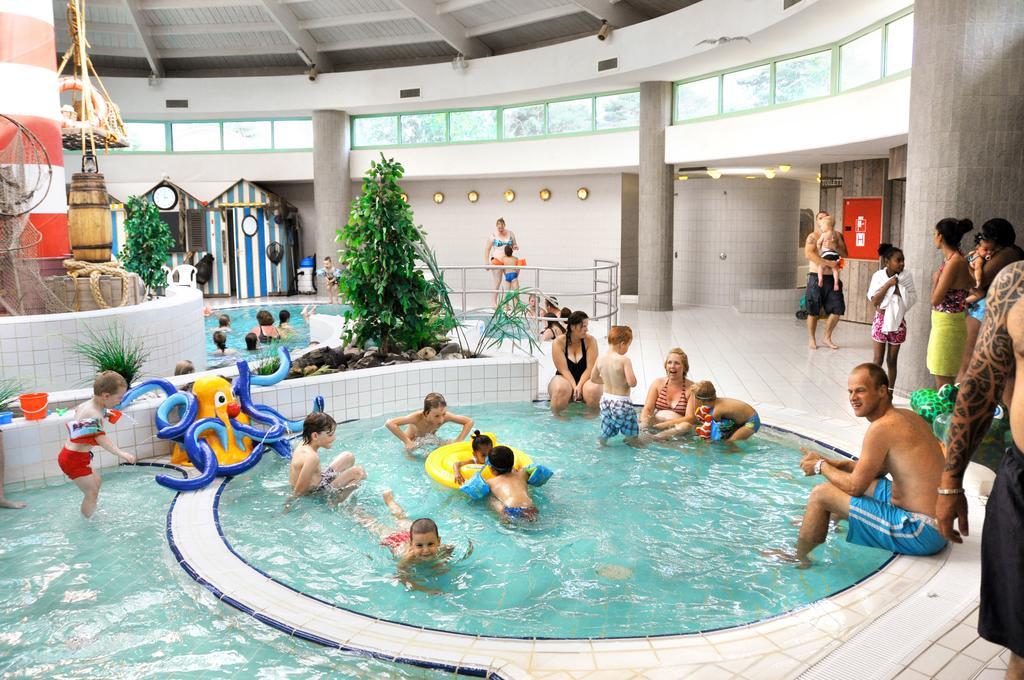 Oostappen Vakantiepark Zilverstrand Mol Bagian luar foto