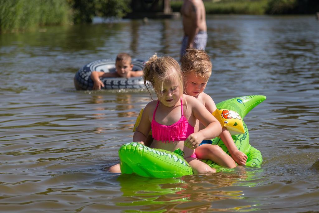 Oostappen Vakantiepark Zilverstrand Mol Bagian luar foto